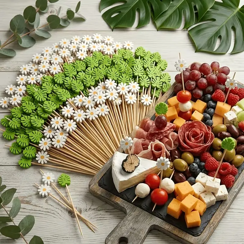 100 Mixed Bamboo Cocktail Picks, Daisy and Monstera Leaf Decorated Fruit Skewers, Bamboo Toothpicks for Appetizers, Parties, Weddings