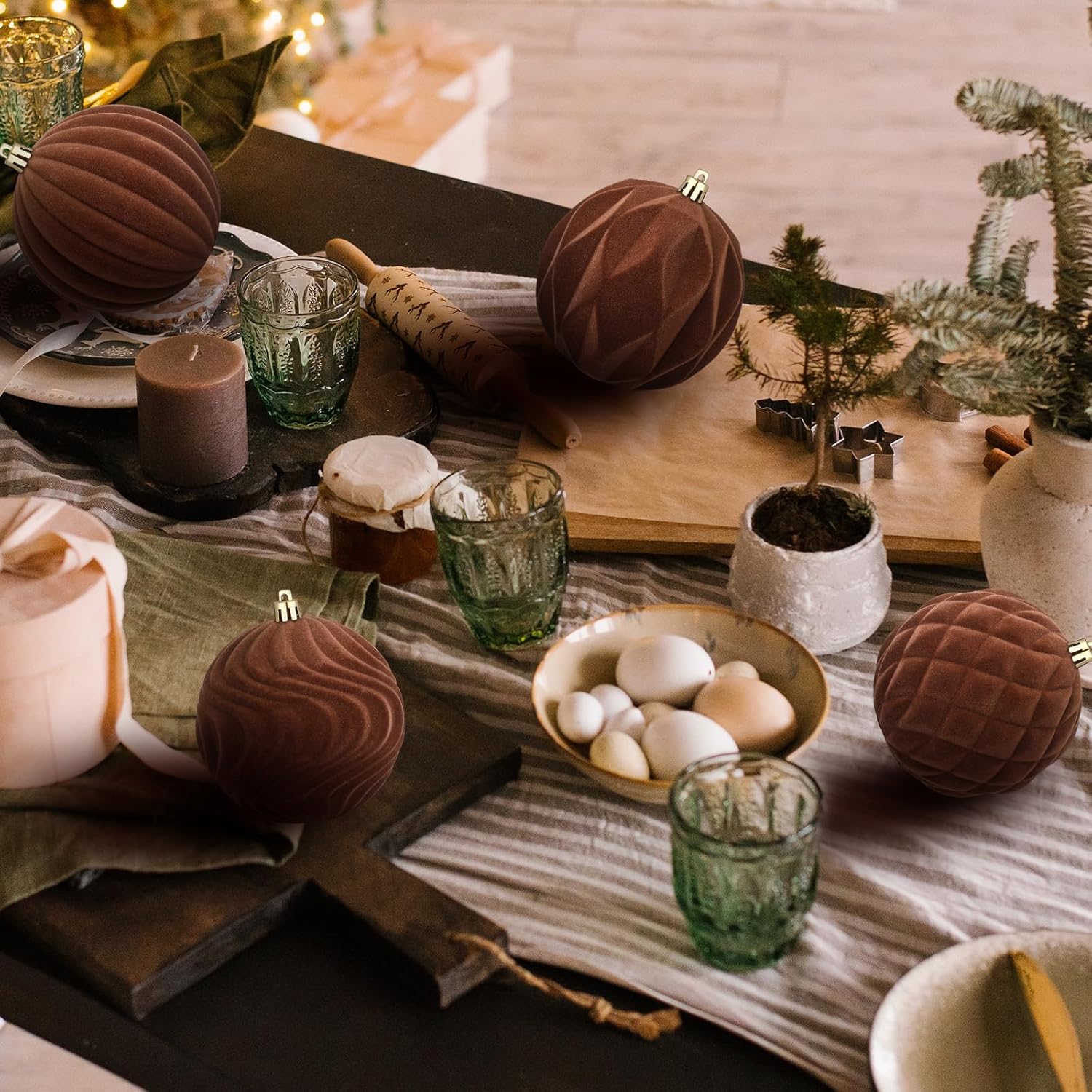 4 Pcs 4 Inch Brown Large Velvet Christmas Ball Ornaments Vintage Christmas Plastic Ball Ornaments Flocked Tree Hanging Decoration for Xmas Party Wedding Home Decor