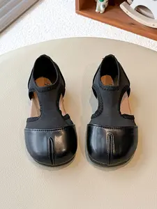 Unisex Split-Toe PU Leather Shoes, Anti-Slip Soft Sole, Korean Style Pig Paw Sandals, Casual Summer Fall Footwear