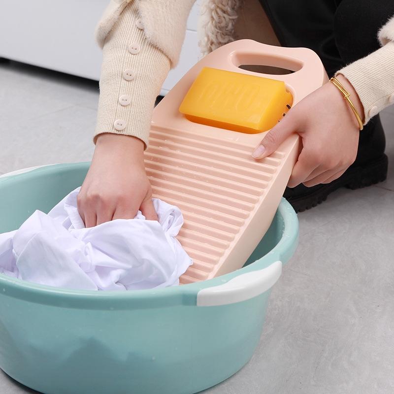 Plastic Laundry Board for Hand Washing Clothes, Portable Home Use with Stand, Durable and Easy to Carry, Ideal for Daily Cleaning, Plastic Washboard