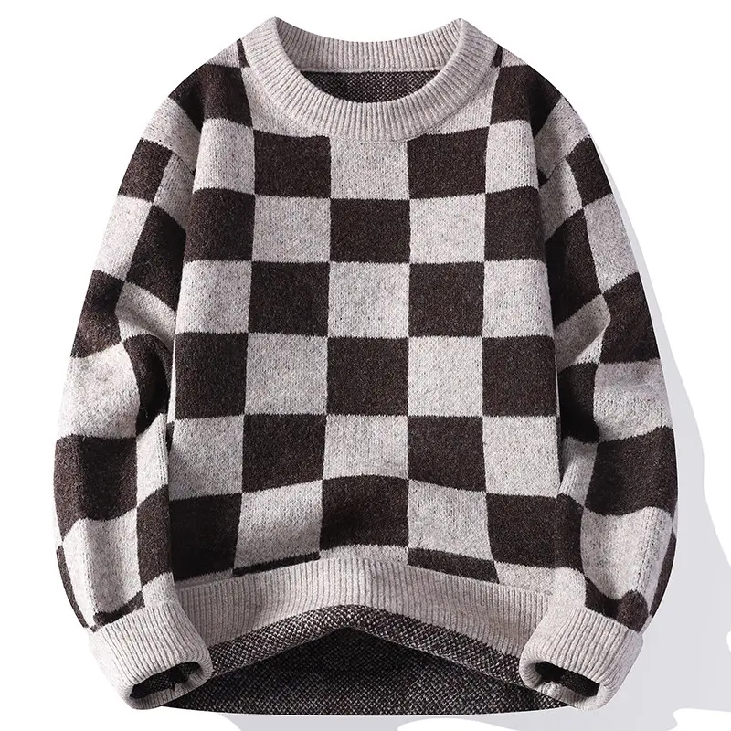 Men's Crew Neck Checkerboard Knit Sweater, Square‑Check Jacquard Texture, Drop‑Shoulder Fit, Vintage Casual Style, Thick Soft Warm Fabric, Suitable for Daily Commute and Casual Street Outfits in Autumn and Winter.