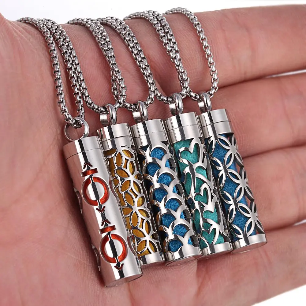 Women's New LOVE Pattern Stainless Steel Aromatherapy Diffuser Locket Necklace with Link Chain, Daily Wear Costume Jewelry, Lockets