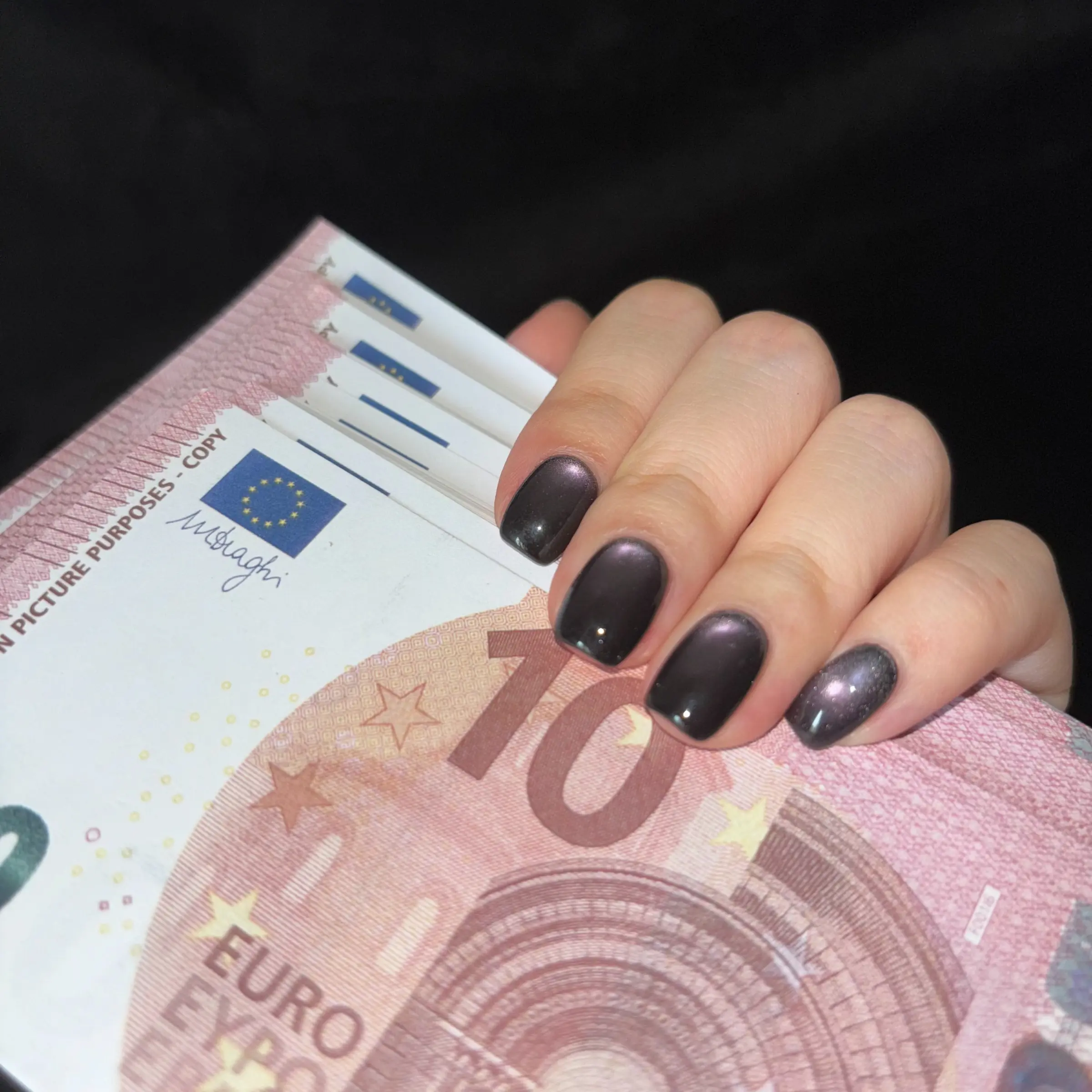 Euro Paper Money Props (100 Sheets Per Set), Ideal for Raffles and Magic Shows, Perfect for Festive Displays and Rituals, Attracts Wealth