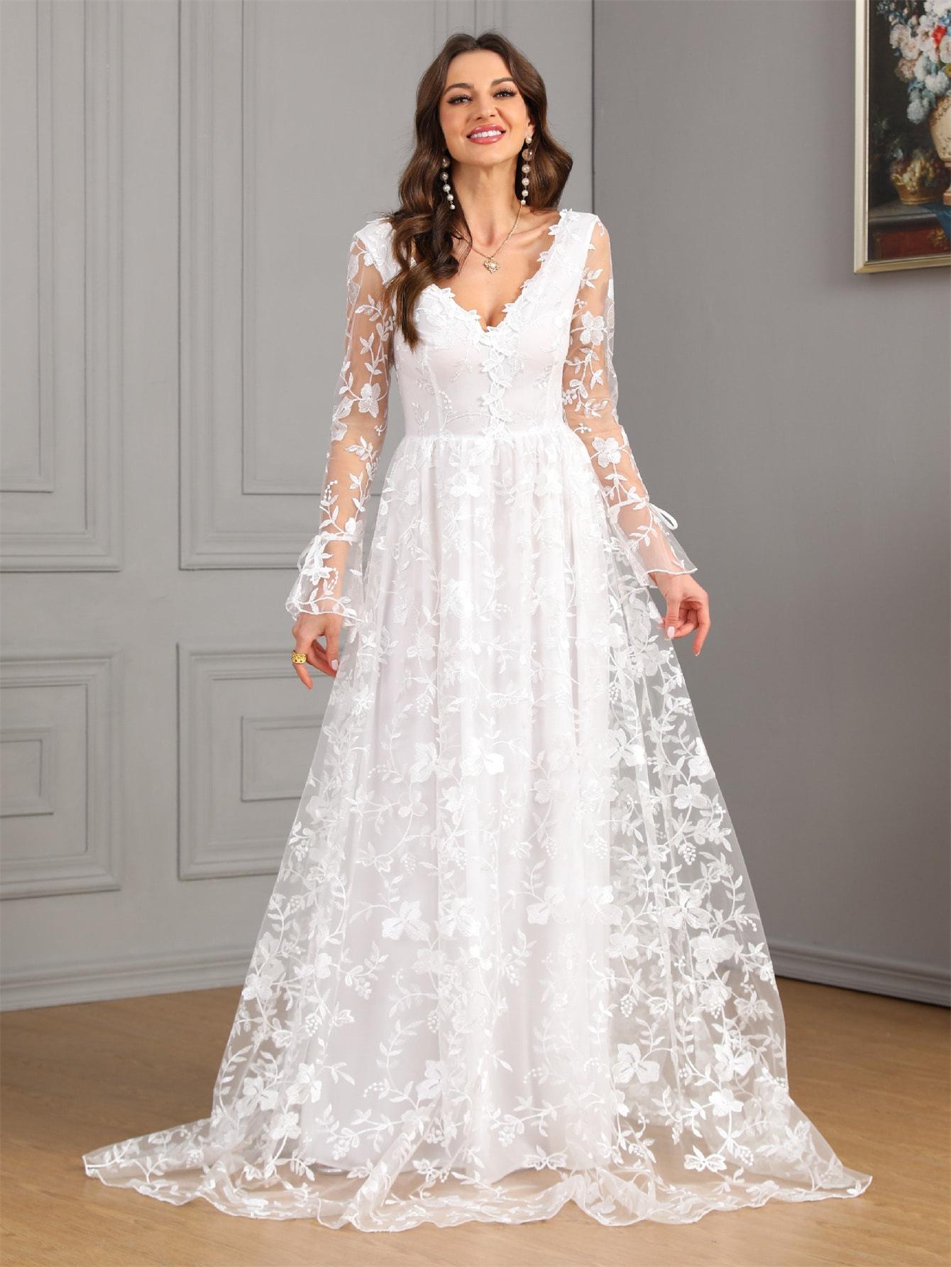 Long Sleeve V-Neck Lace Wedding Dress for Women – Fall/Winter New Style, Full A-Line Train Bridal Gown, Elegant Ceremony Dress