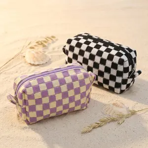 Checkered Knit Cosmetic Pouch for Women Small Zipper Makeup Bag Travel Toiletry Organizer Makeup Brushes Storage Bag