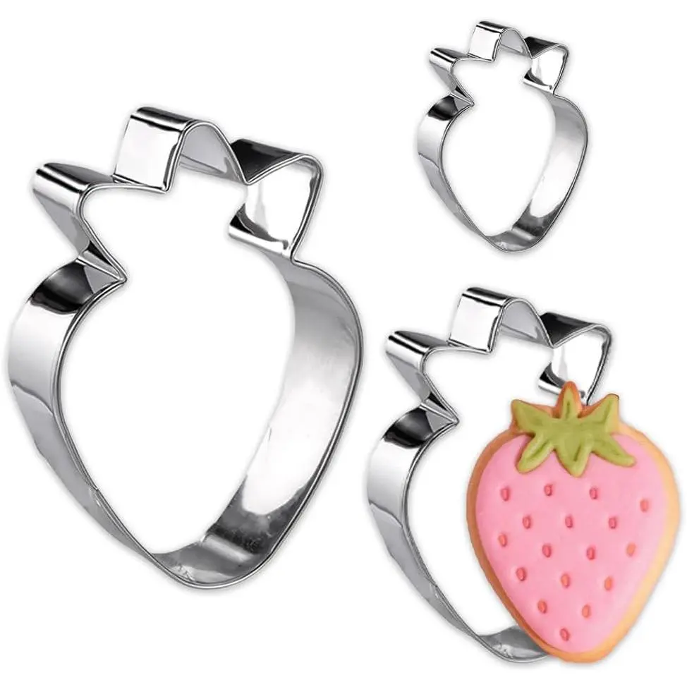 Strawberry Cookie  Set,3PCS(3.5,2.5,1.5Inch) | Strawberry Shaped Cutters for Cookies,Fondant,Clay , Baking Decorating Tools (Metal)