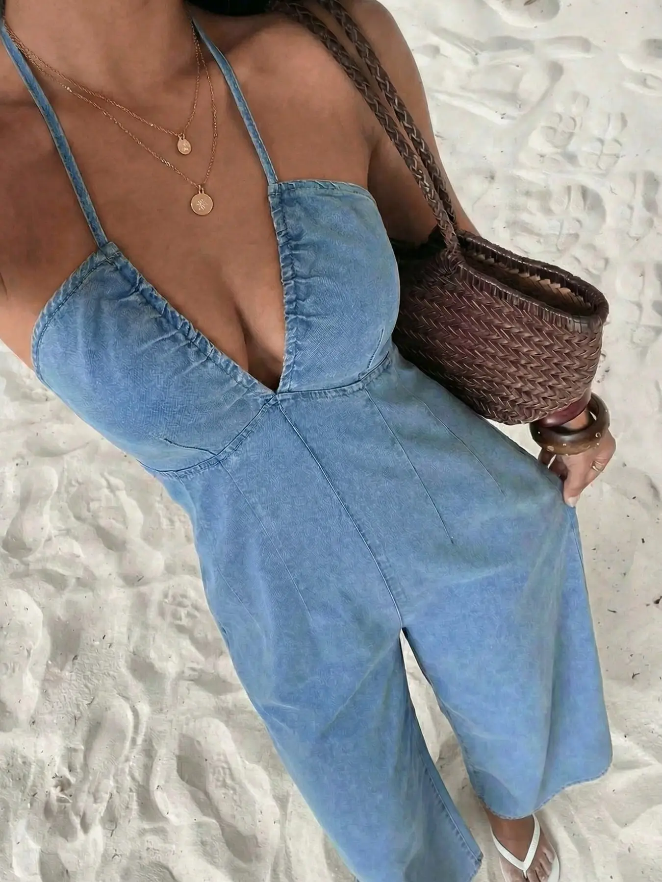 Women's Casual Denim Jumpsuit, Spaghetti Strap Sleeveless Deep V Waist Wide Leg Long Pants, Light Blue Washed Flowy Jumpsuit, Vacation Style