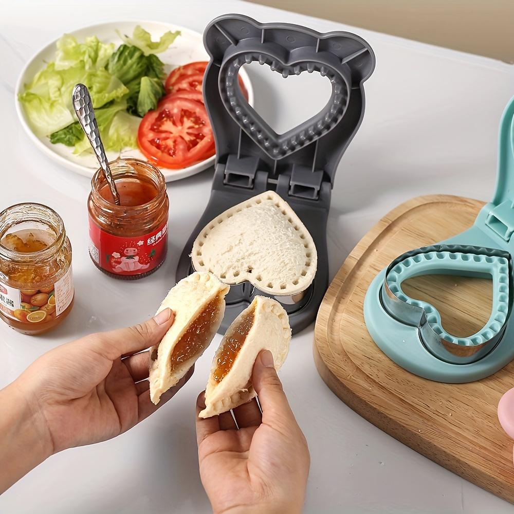 1pc, Heart Shaped Sandwich Cutter And Sealer, Easy Pastry Cutter, For Lunch Box Decoration, Baking Tools, Kitchen Accessories