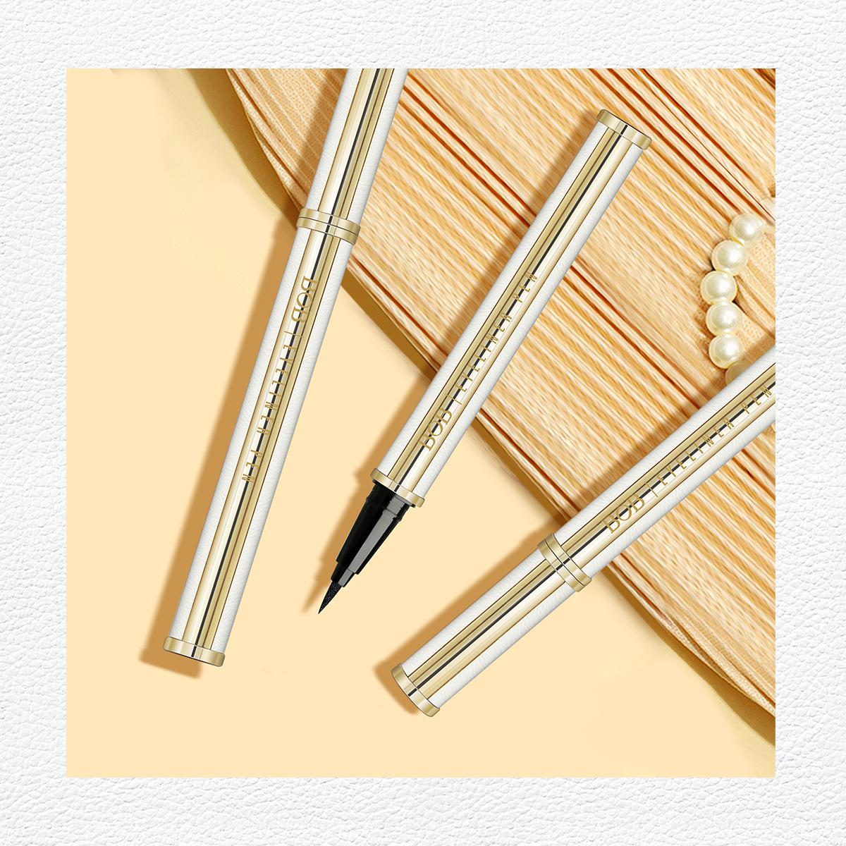 Waterproof Lambskin Eyeliner Pen – Smudge-Proof Long-Lasting Smooth Thick Tip for Defined Eye Looks, All-Day Wear & Simple Beginner Use - Women’s Daily Eye Makeup Tool, Cosmetics & Professional Beauty Tools Waterproof Lambskin Eyeliner Pen – Smudge-Proof Long-Lasting Smooth Thick Tip for Defined Eye Looks, All-Day Wear & Simple Beginner Use - Women’s Daily Eye Makeup Tool, Cosmetics & Professional Beauty Tools