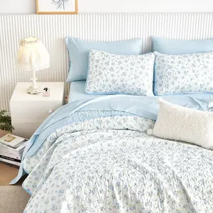 - Floral Quilt Set,  Cottagecore Shabby Chic Flower  for Women Teen Girls, Reversible Lightweight Bedspread Coverlet, 3 count, White Blue, Tw/Tw XL Size