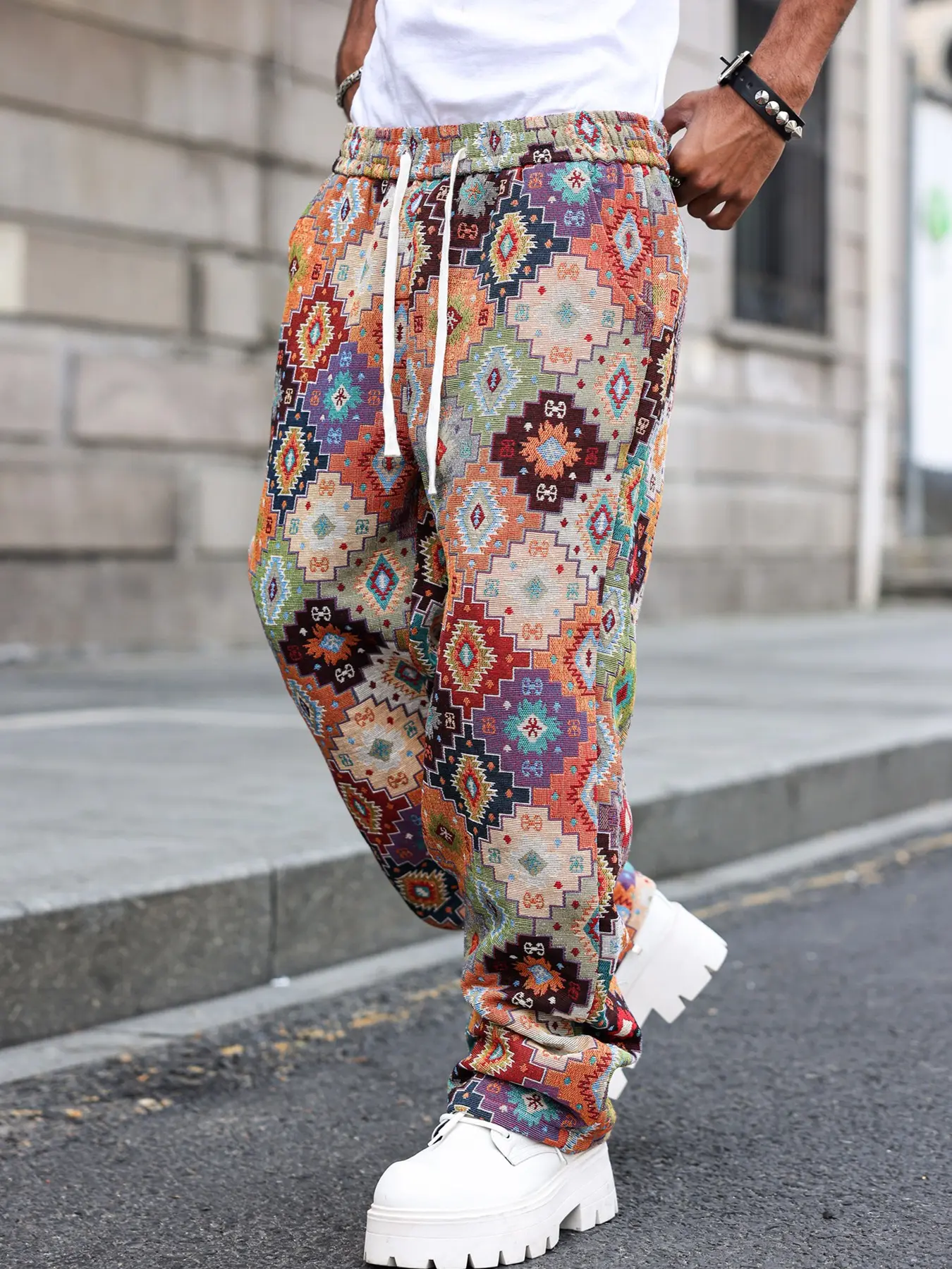 Men's Jacquard Casual Pants, Oil Painting Style, Loose Fit, Elastic Waist, Suitable for All Seasons, Outdoor Wear