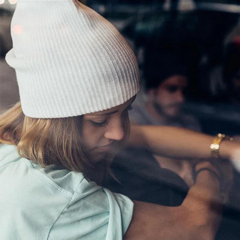 Hot Sale Unisex Casual Beanie Hat Men Women Basic Knitted Winter Hat Streetwear Beanie Cap