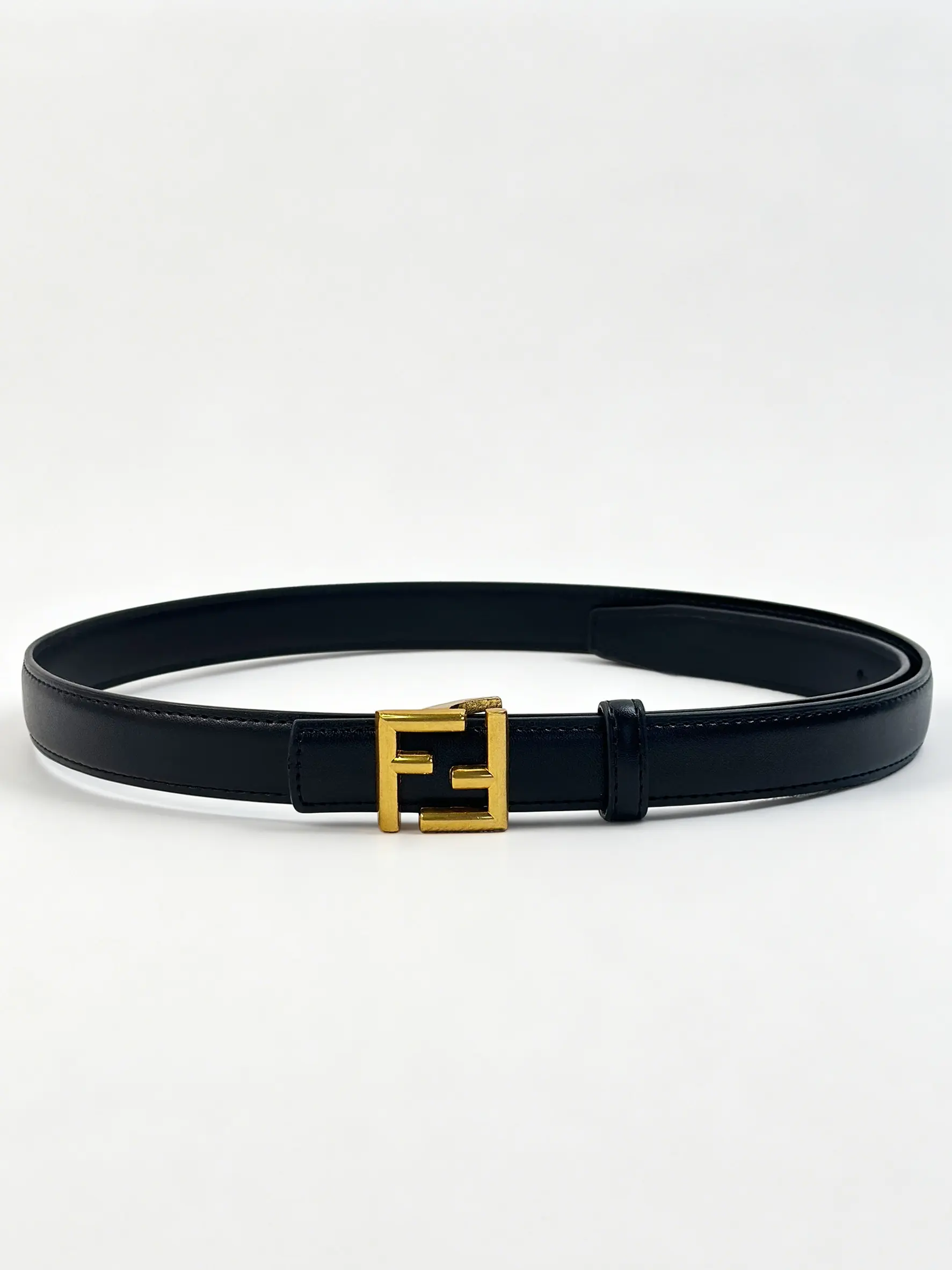Women's PU Leather Belt, Multifunctional Accessory for Dresses and Pants, Casual Luxury Design, Perfect for Daily Wear, Elegant Style