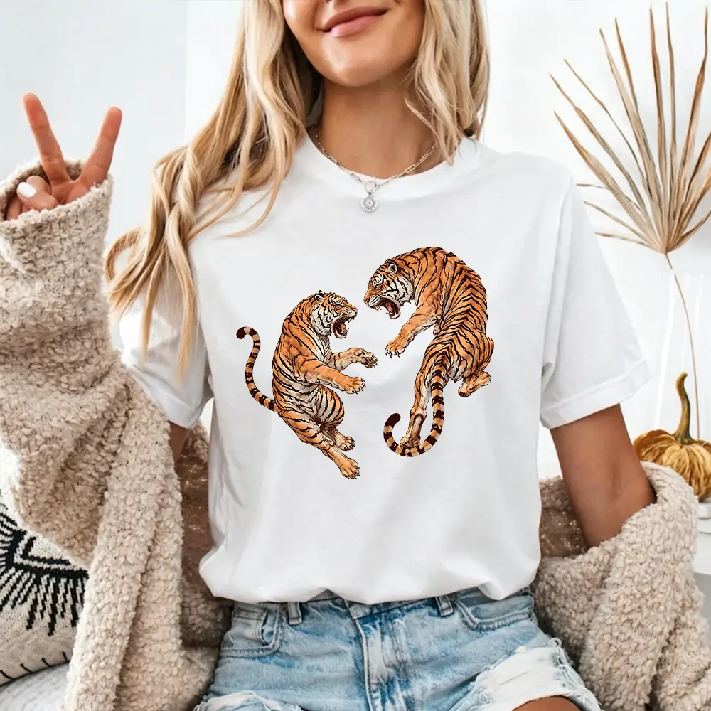 Vintage Dual Fighting Tigers Graphic T-Shirt - 100% Cotton Japanese Tattoo Art Twin Tigers Front Print Tee Unisex Retro Streetwear