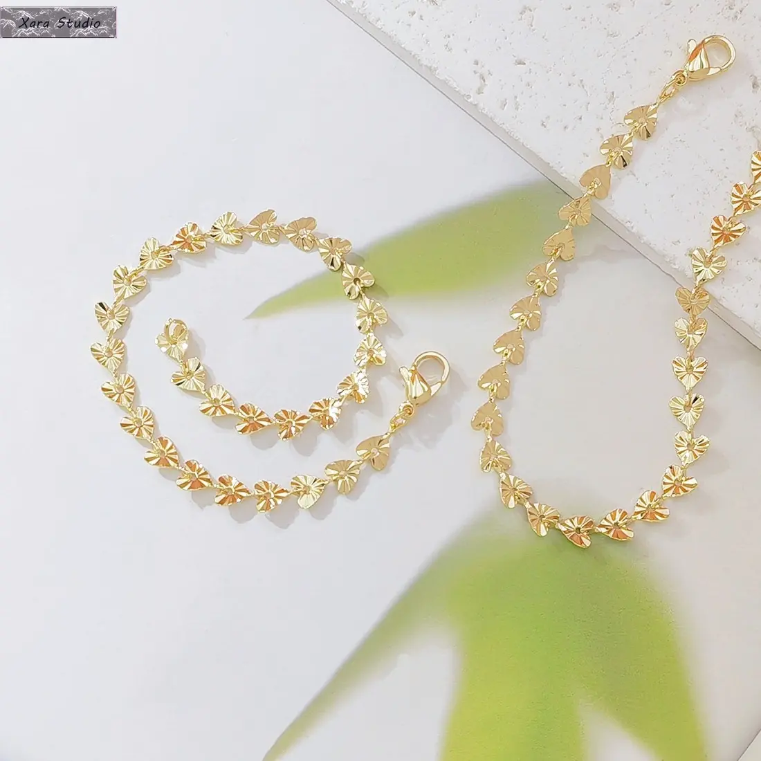 Heart Chain Bracelet for Women, Dainty Stackable Heart Station Bracelet, Minimalist Layering Jewelry, Lightweight Fashion Bracelet for Everyday Wear, Wedding, Vacation, Birthday & Holiday Gift