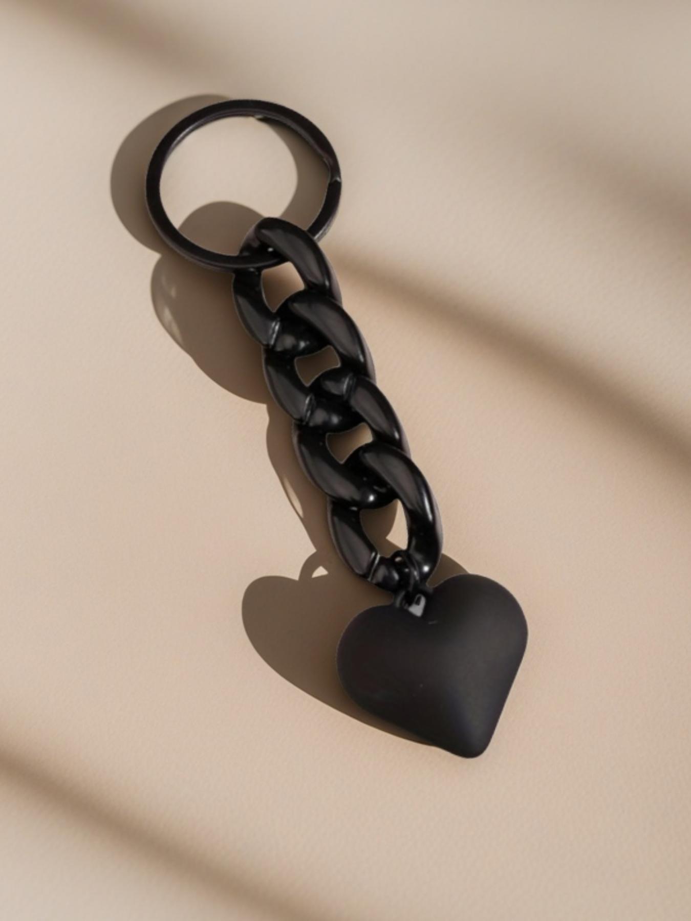 Heart Shaped Keychain, Heart Design Keychain, Minimalist Bag Accessory, Car Pendant, Phone Ornament, Versatile Keychain, Trendy Cute Keychain, Stylish Keychain, Fashionable Alloy Keychain