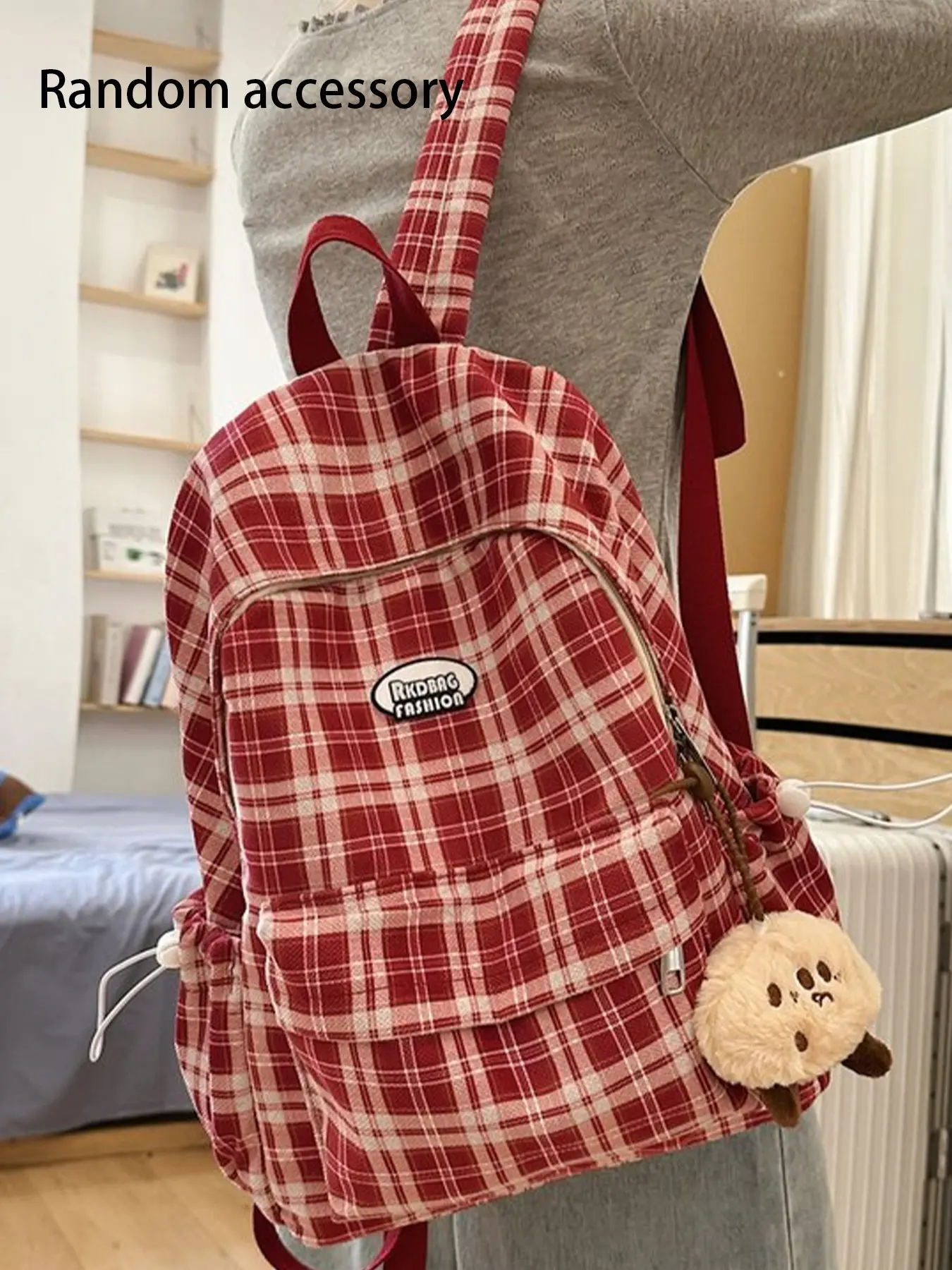 Large Capacity Women's Backpack, Colorblock Zipper Closure, Fashionable Casual Style, Stylish Casual Daypack, Ideal for Students, School, Commute, Random Keychain Included（Random accessory）