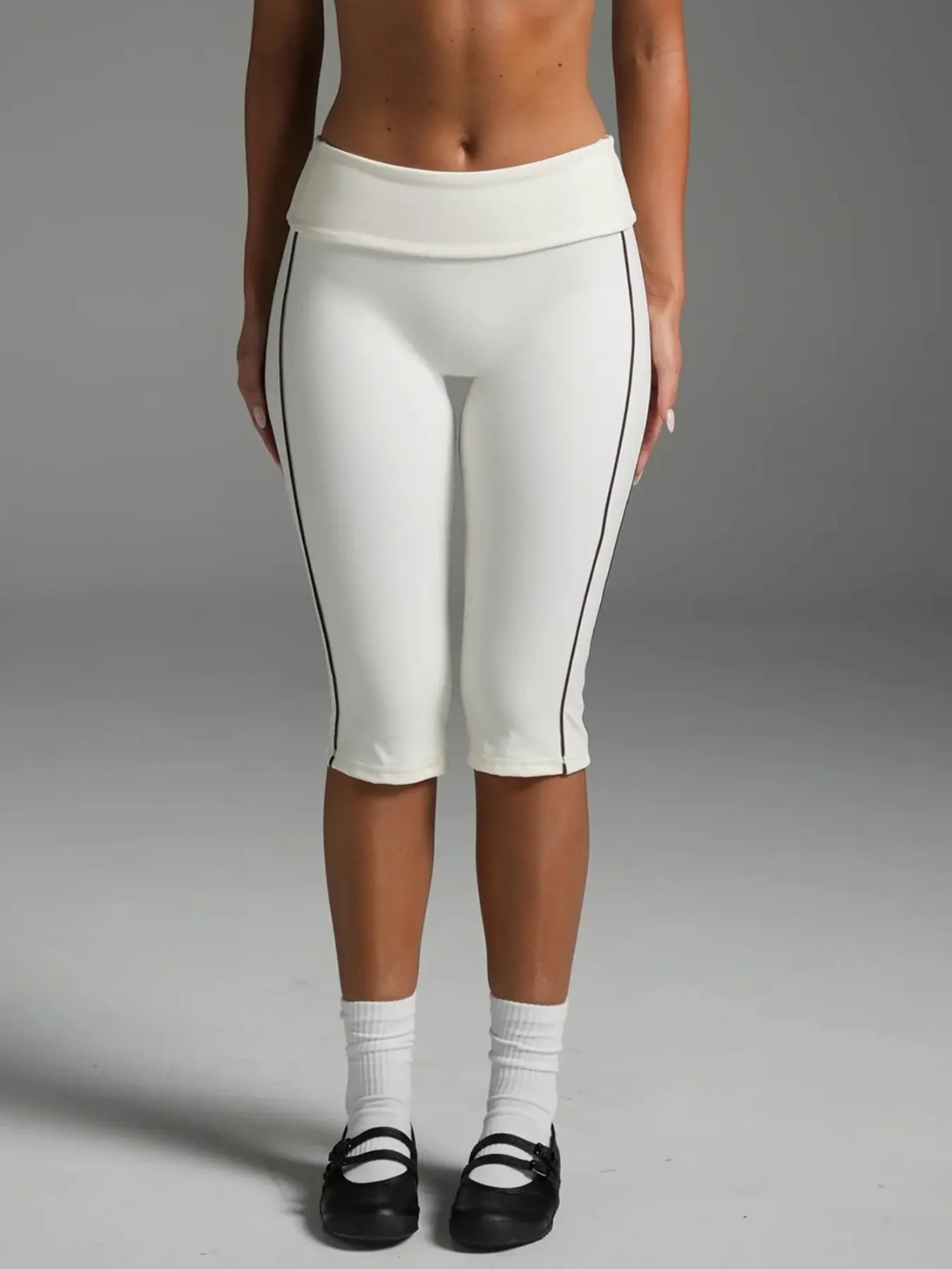 Women's White Capri Leggings High Waist Side Stripe Cropped Yoga Pants Slim Fit Stretchy Activewear, Gym Workout Sportswear, Casual Tennis Workout Running Gym Athletic Tights