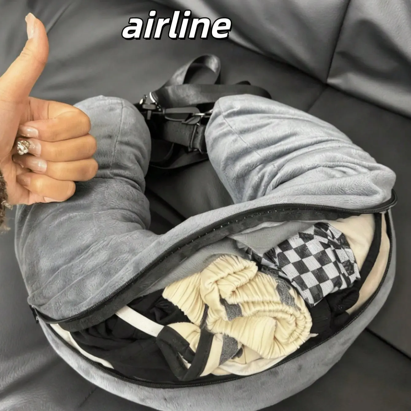 2-In-1 Travel Pillow Storage Bag, Soft Plush Portable Organizer, Ideal for Clothes, Jackets, Travel Essentials, Perfect for Vacations & Airplanes, Travel Organizers, Travel Essentials Organization