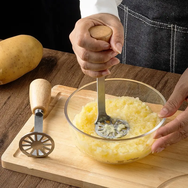Stainless Steel Potato Masher, Manual Kitchen Tool, Wooden Handle, Ideal for Avocado, Beans, Vegetables, 1pc/2pcs