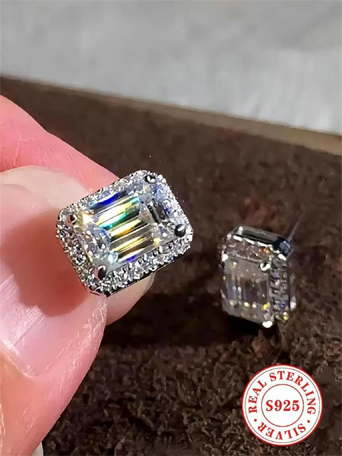 Emerald Cut Cubic Zirconia Halo Design Stud Earrings, S925 Sterling Silver Hypoallergenic Earrings for Women, Bridal Wedding Jewelry, Square Diamond Studs for Daily Wear & Party