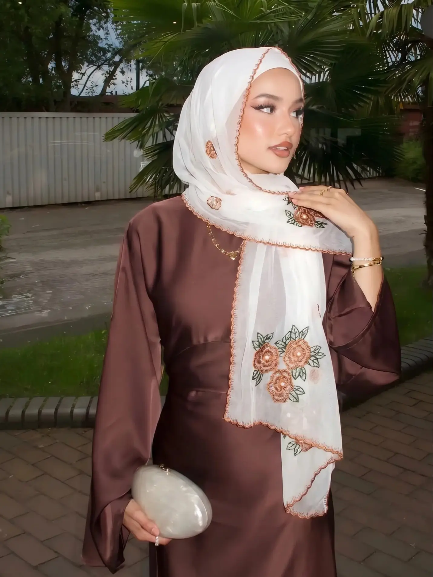 Wave Edge Floral Pearl Embroidery Scarf, Spring Summer Atmosphere Lace Trim Long Shawl, Versatile Fashion Vintage Headscarf