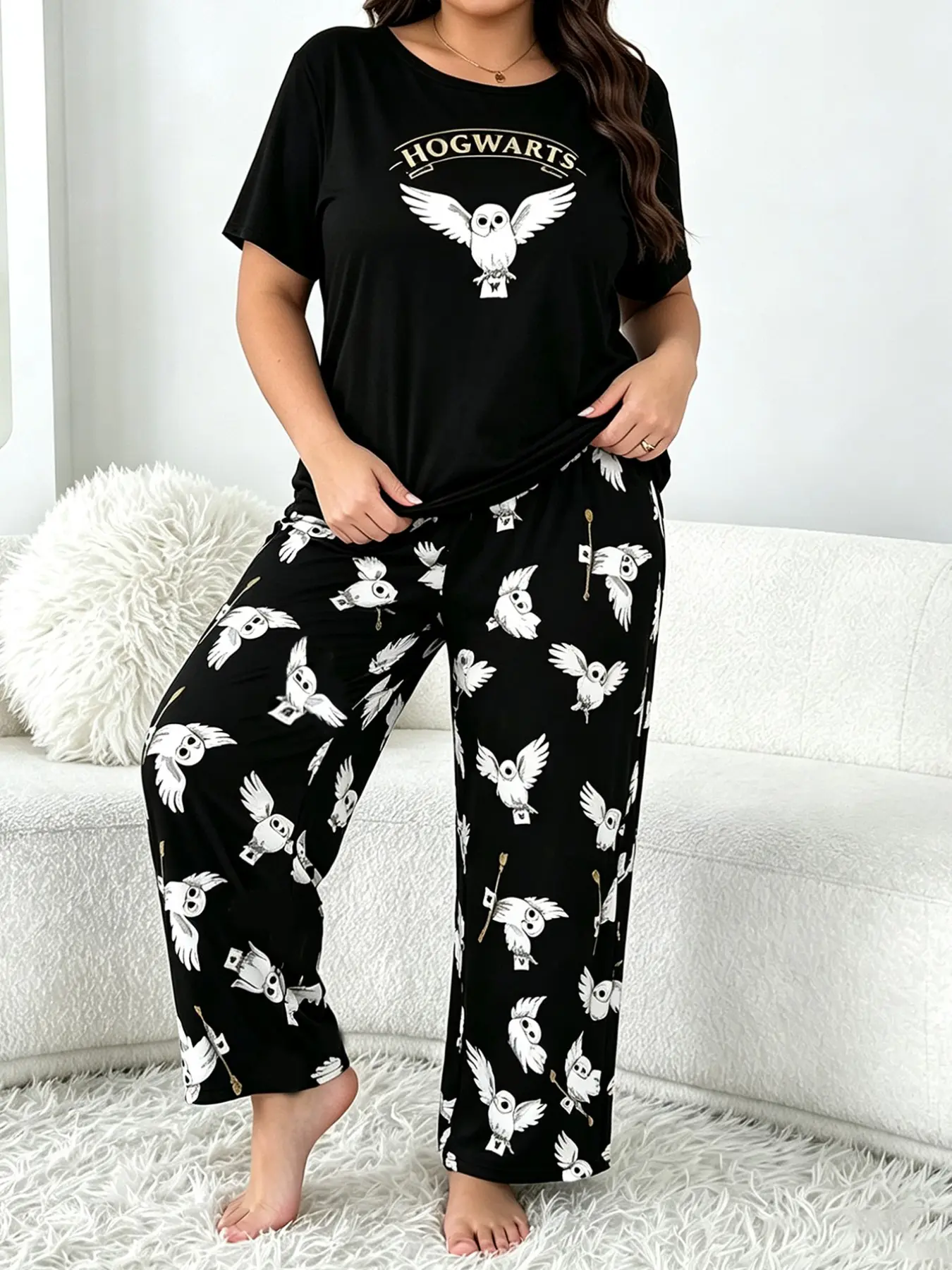Plus Size Women's Owl Print Set, Round Neck Short Sleeve T-Shirt and Baggy Wide Leg Pants, Perfect for Home and Walking