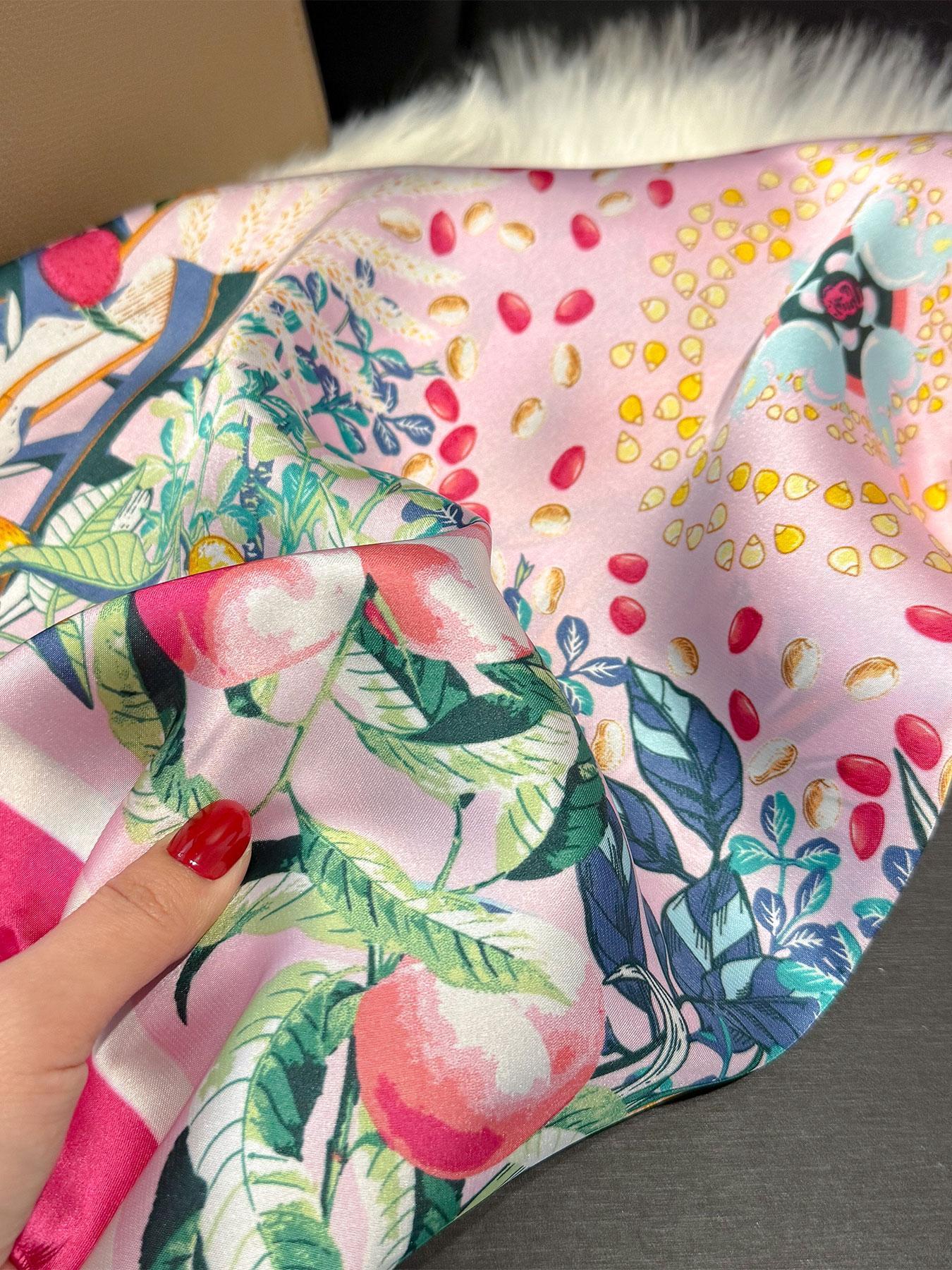 Women's Floral Print Square Scarf, Boho Style Scarf, Fashionable Soft Lightweight Bandana for Women, Casual Versatile Scarf for Daily Wear, Fashion Accessories for Women & Girls