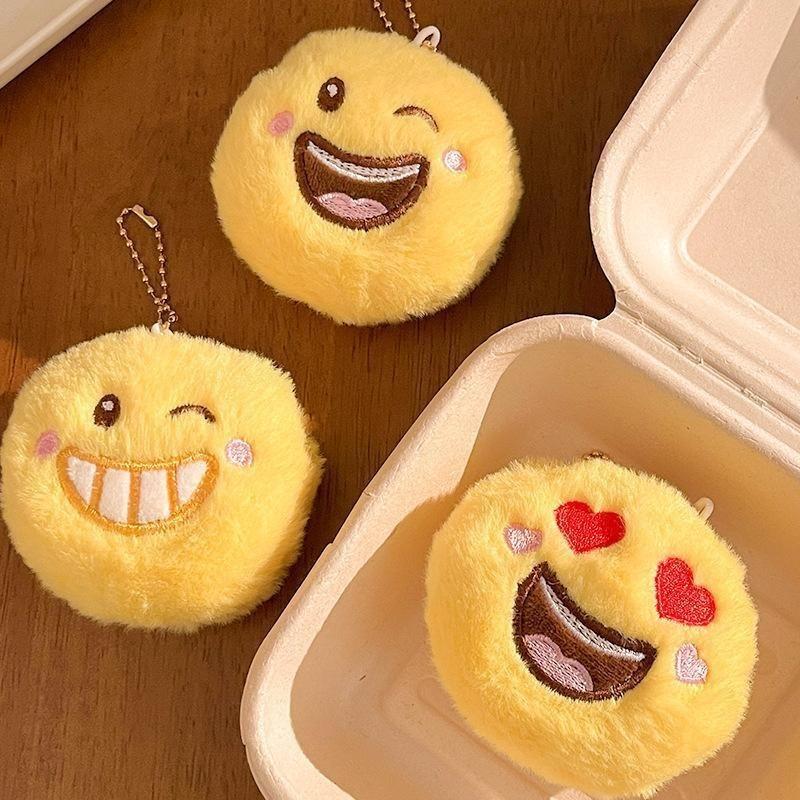 Smiley emoji girl plush cartoon pendant doll pendant accessories bag pendant activity small gift mini plush