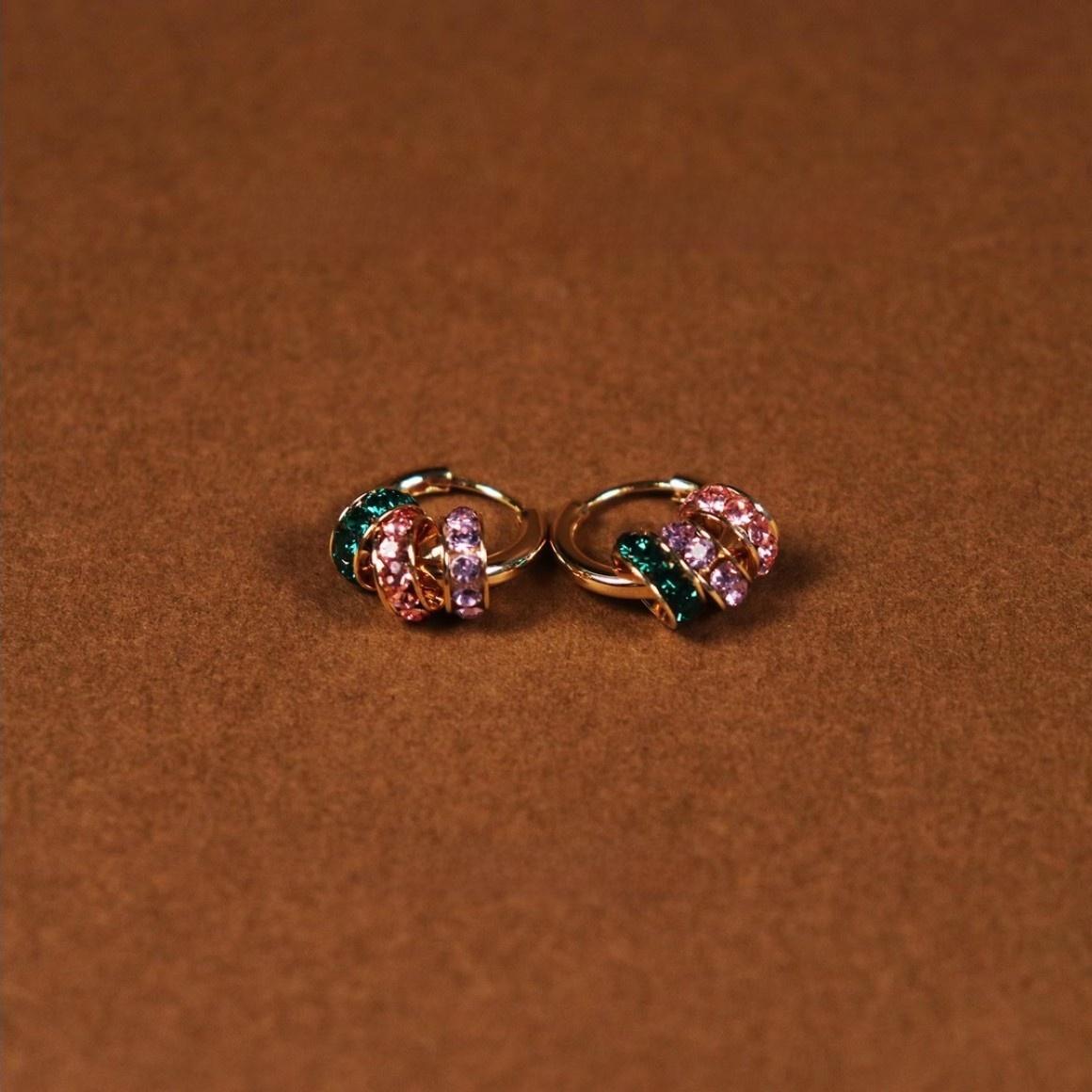 Bestseller ★ Spring Is Bright And Beautiful ★ Slim Waist Wind Chime Luck-Bringing Ice Crystal Tri-Color Necklace