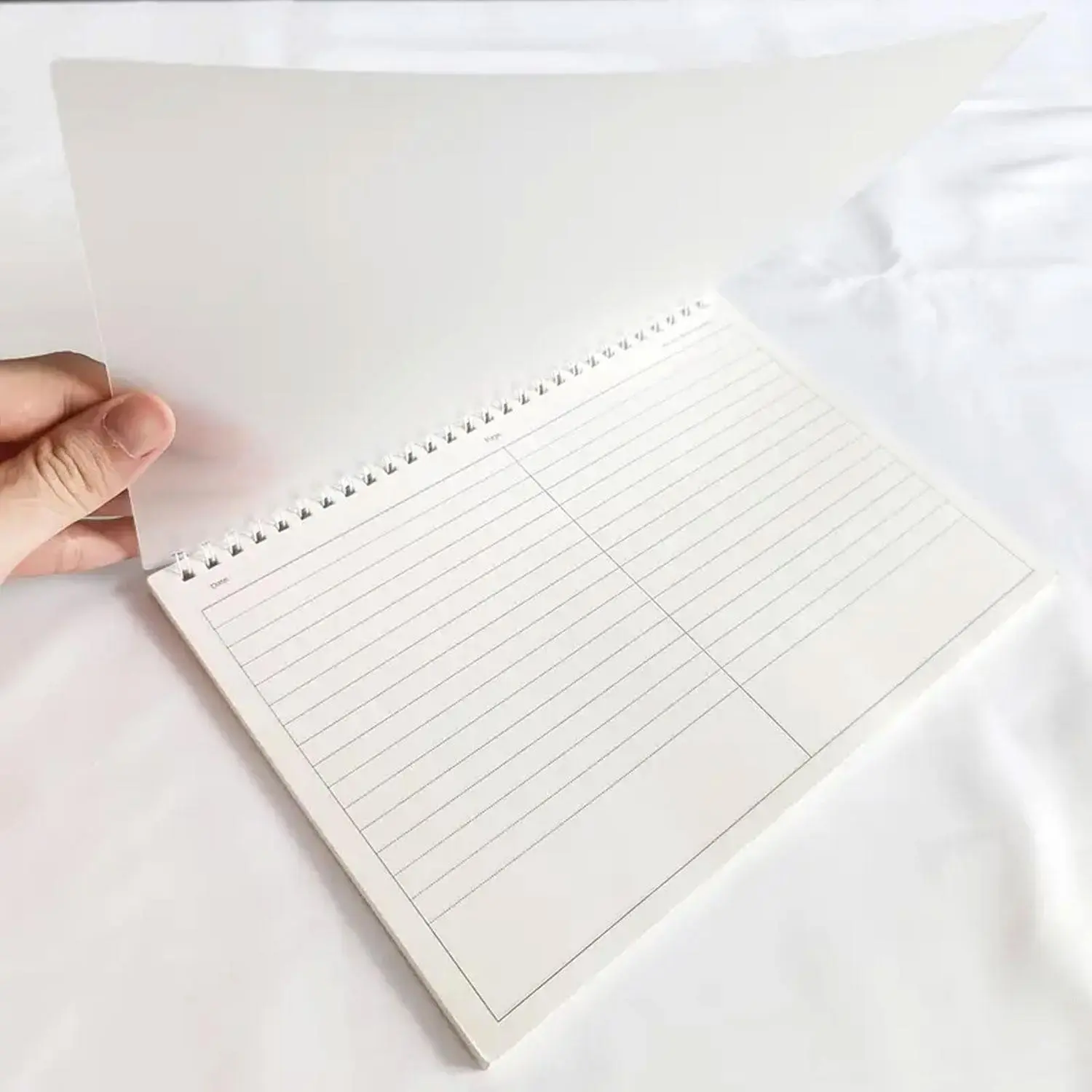 Horizontal column spiral-bound notebook, Writing notebook, with a PVC wrapped and wear-resistant waterproof cover, in B5 standard universal size, it is a DIY scrapbook material recording notebook, suitable for organizing subject mistakes, students' clas