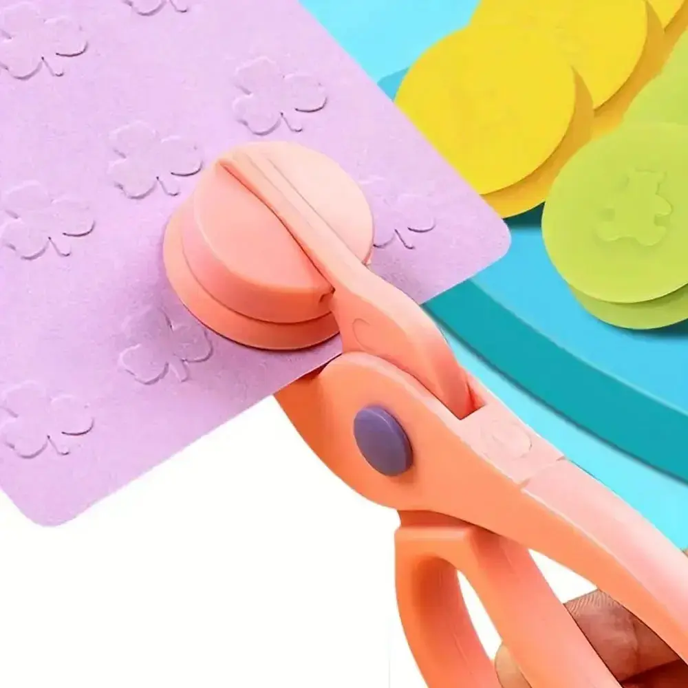 Creative DIY Manual Paper Relief Machine, Handmade Embossing Tool for Papercraft, Scrapbook Making, School Crafts, Baby Gifts