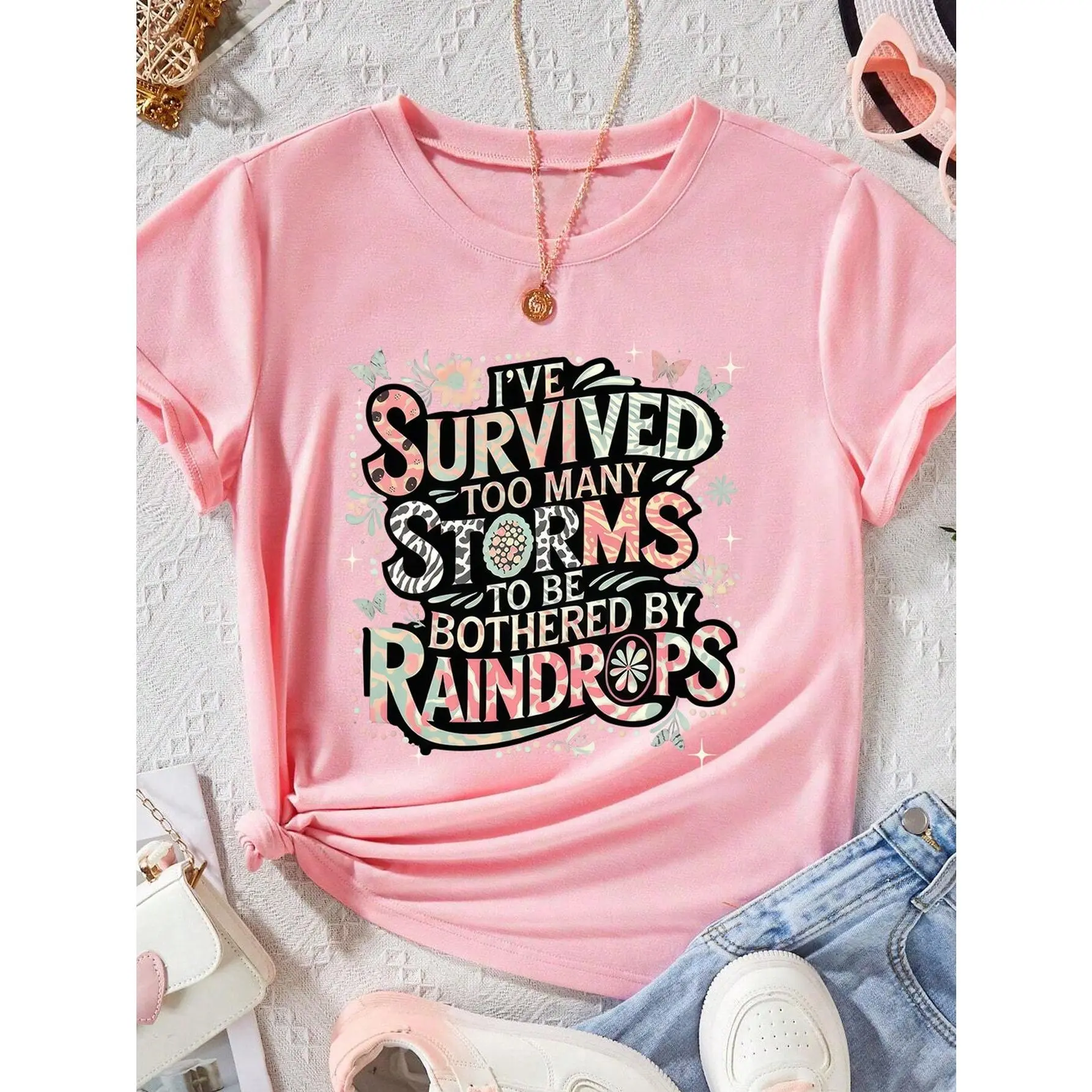 Plus-Size Casual Slogan Athletic Tee in Breathable Knitted Fabric with Medium Stretch, Loose Fit Short Sleeve Top for Workouts, Athletic Apparel, Breathable Workout Tops, Casual Athletic Wear