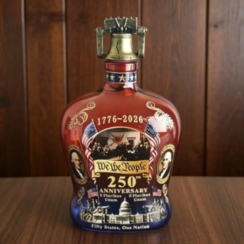 Usa Viral 250th Anniversary Decanter, Patriotic Elegant Bar Decor, 250 Years of America American History Limited Edition, We the People Decanter, Must-Have Gift