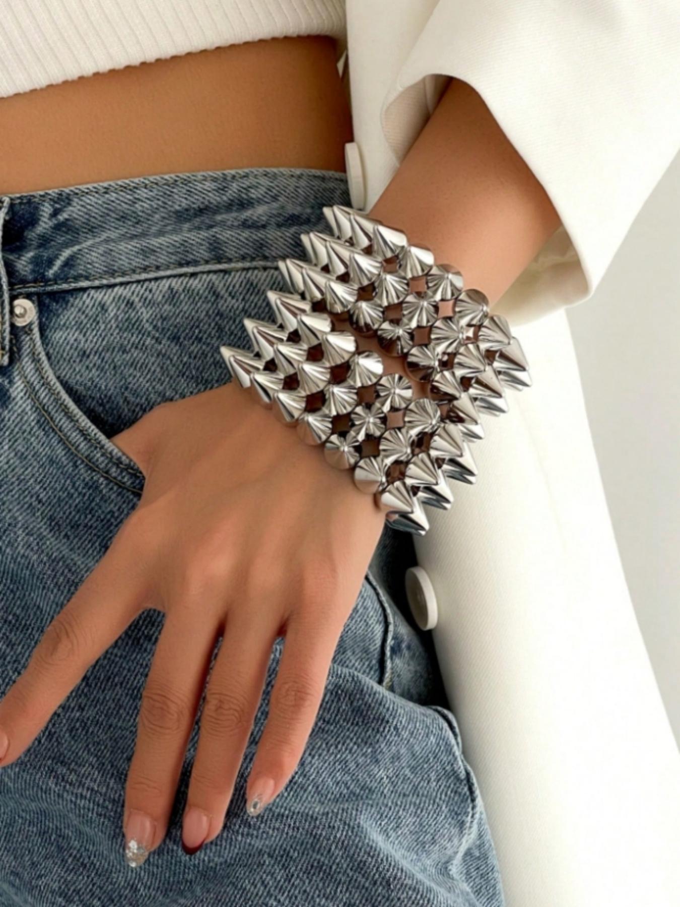 2pcs Punk Style Rivet Spikes Bracelet Set, Unisex Silver Color Edgy Design, Perfect for Daily Wear, Parties & Festivals, Trendy Jewellery Accessories