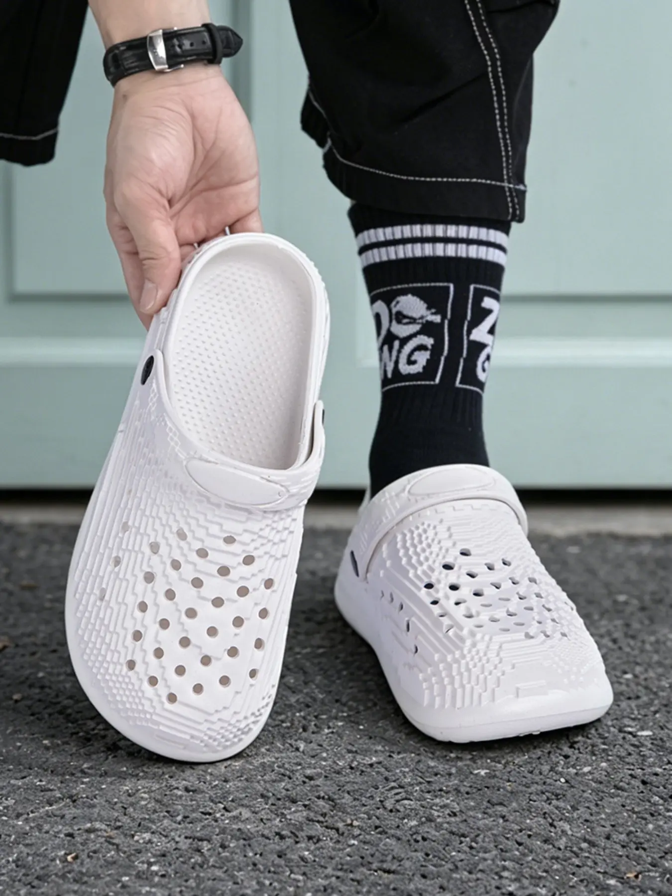 Pixel Pattern Eva Clogs, Summer Unisex Slippers, Non-Slip Breathable Thick Sole, Casual Outdoor Beach Shoes