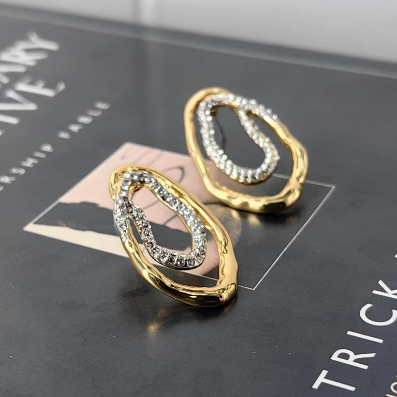 European and American vintage personalized stud earrings, full diamond earrings, two-tone contrasting designer new women's earrings