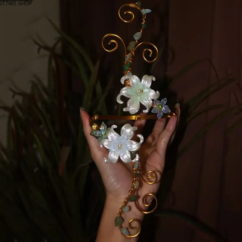 Women's Adjustable Size Floral Motif Multi-layer Winding Arm Chain - European Look Female Wear Open Arm Ring Party-ready Costume Jewelry, Winding Arms