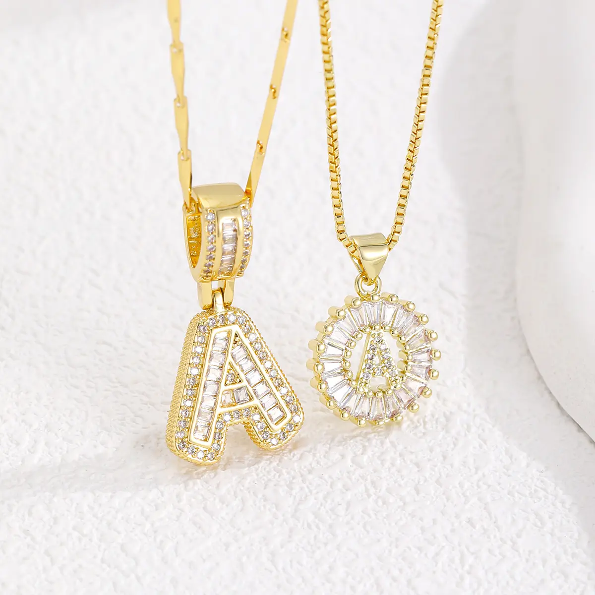 14K Gold Plated Trendy Initial A-Z Pendant Necklaces Set, 2Pcs Personalized Round Circle Pendant Shiny Cubic Zirconia Letters Name Pendant Jewelry Couple Necklace Holiday Gift
