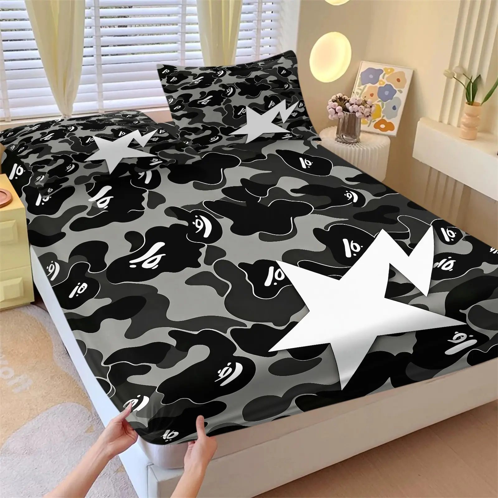 Grey‑Black Camo White Big Star Fitted Sheet Set & 2 Pillowcases, Ape Head Dark Pattern Camo and Star Lightning Print, Elastic Binding Deep Pockets, Minimalist Street Cool Bedding for Teen Bedroom Dorm Decor, Bed Sheet Sets