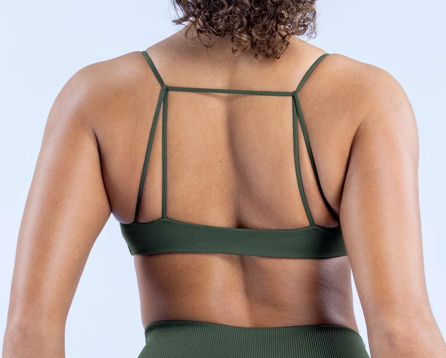 DFYNE Seamless Thin Strap Bandeau Top |   Front twisted back design for a supportive and flattering look, high elasticity and skin-friendly fabric that won't dig into your shoulders, providing a bare-skin feel during exercise.
