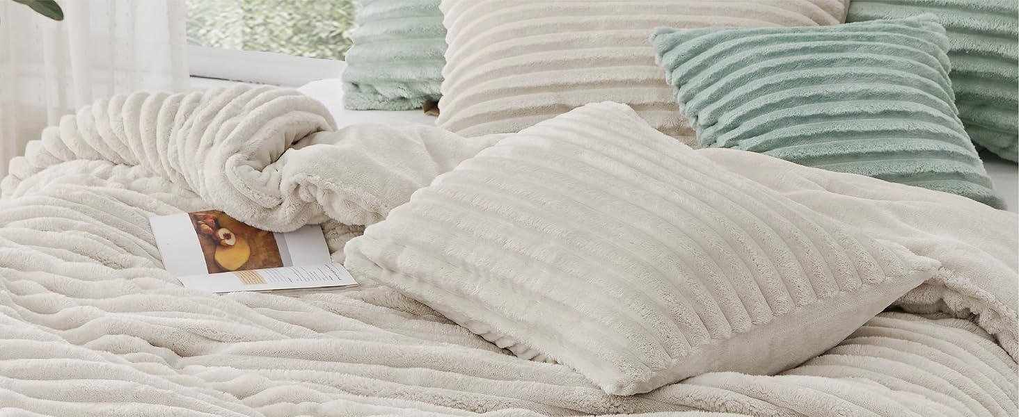 3-Piece GentleSoft Double-Side Fleece Fluffy White Queen Size Comforter Set, 2 Pillowcases, 90x90 Inches, Cozy Striped Luxury Home Bedding Decor, Home Supply, Three-Piece