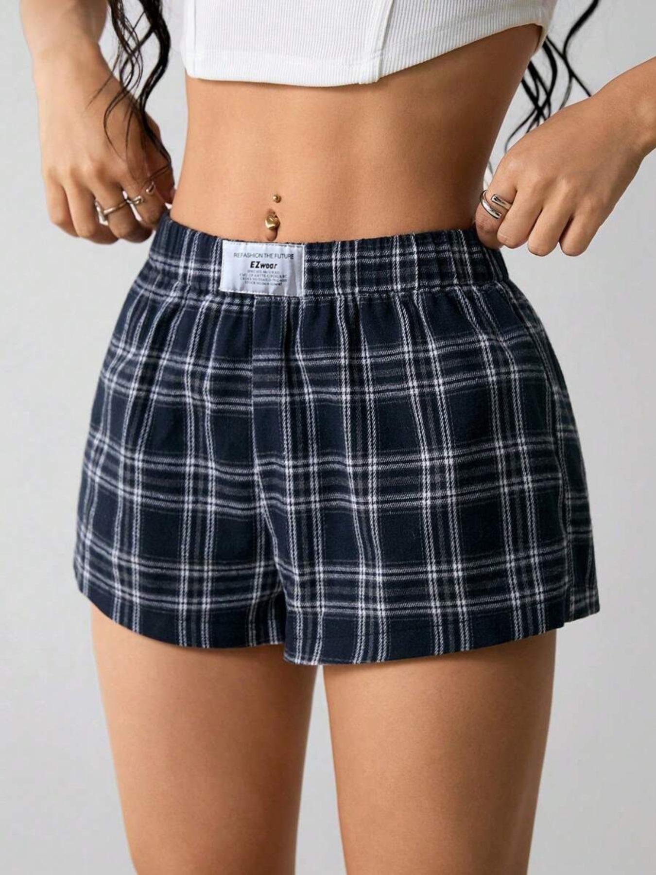Women's Casual Checkered Stretch Waist Shorts for Summer, Loose-Fitting Thin Fabric Comfortable Design, Perfect Summer Wear