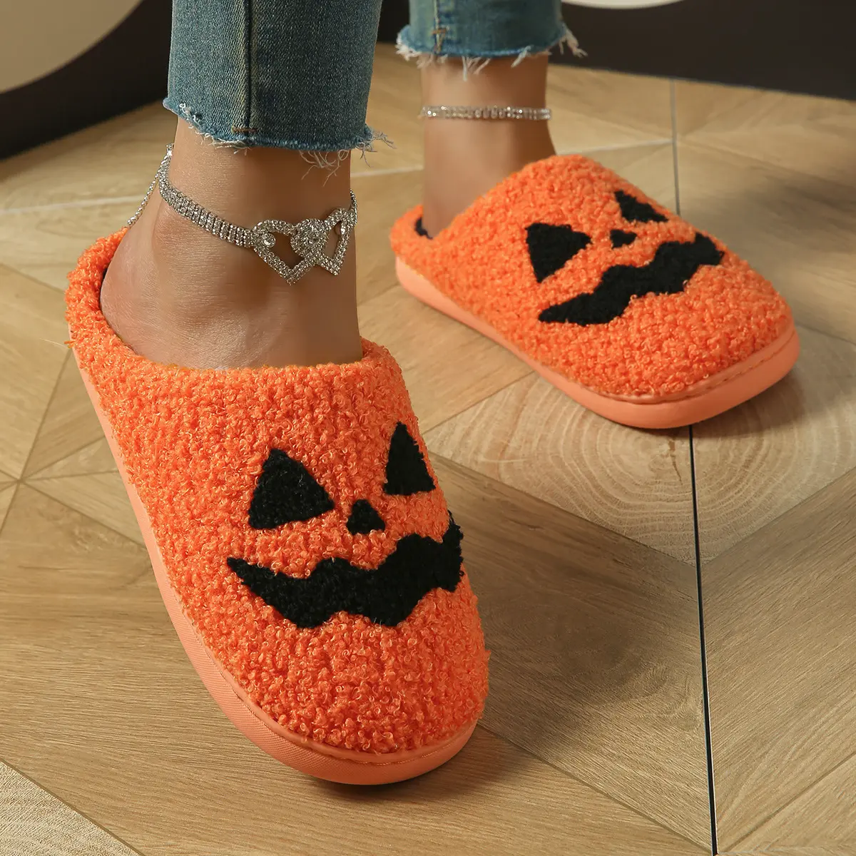 WINTER Halloween cartoon pumpkin bat slippers - fleece, home, autumn/winter, plush, lightweight, indoor, maternity/postpartum slippers Girl Women
