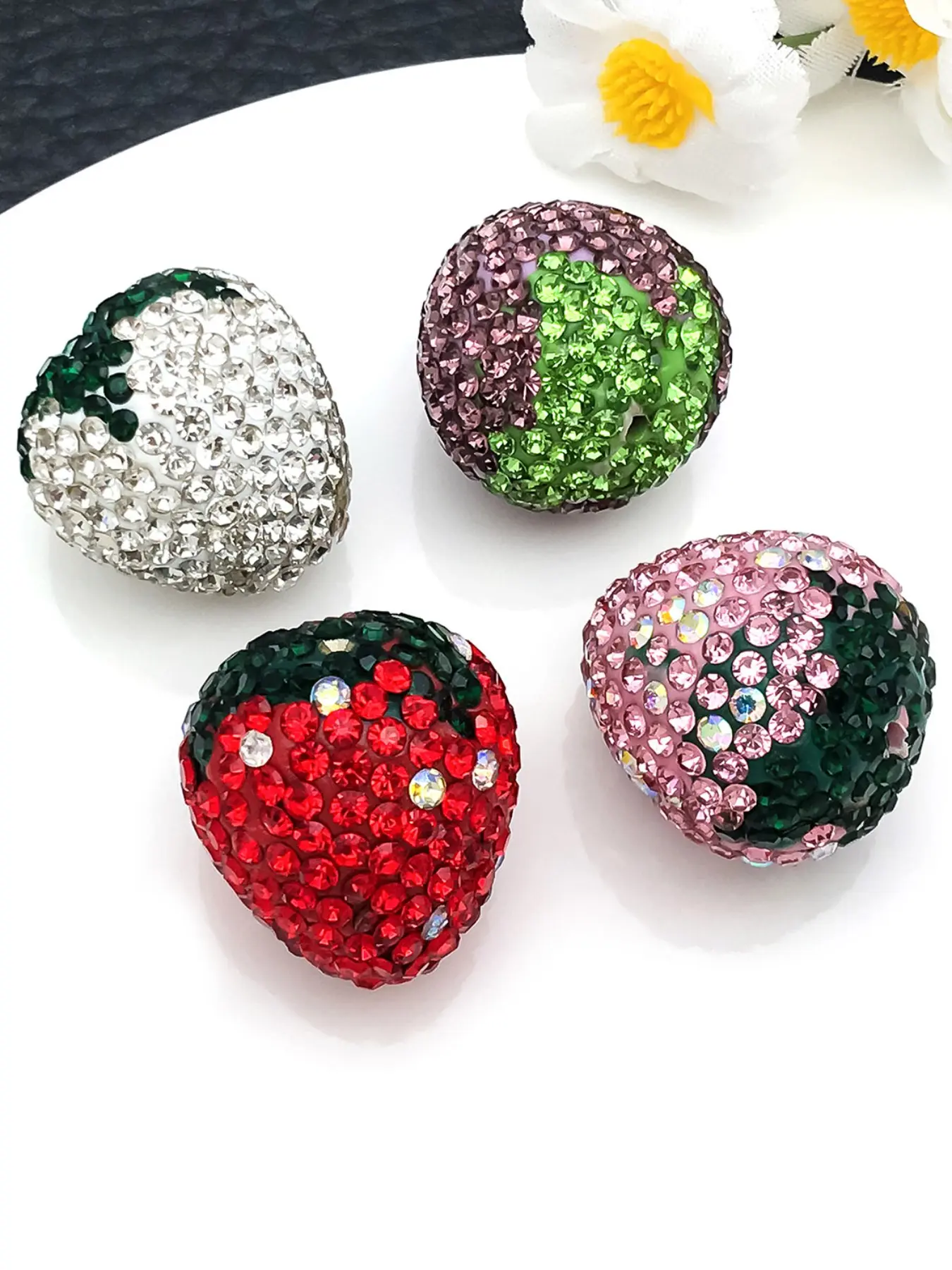4pcs Strawberry Clay Dot Diamond Interval Bead Pendant Accessories,Used For DIY Charms Keychain Necklace Fashion Jewelry Making