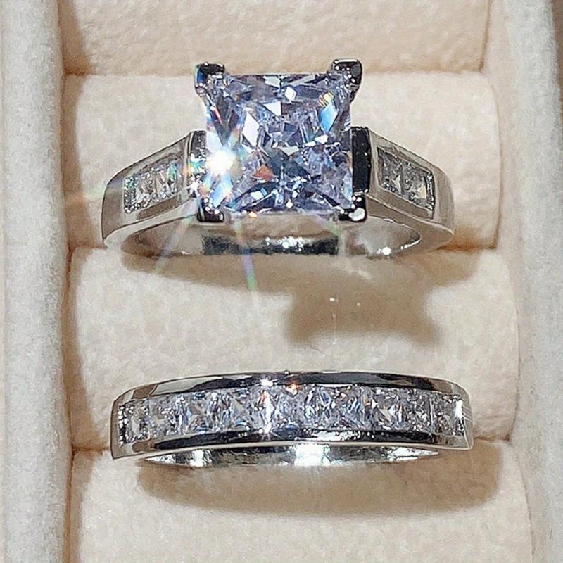 Fashion Sparkling Cubic Zirconia 2-Piece Ring Set for Women - Wedding & Engagement Jewelry, Romantic Couple Rings, Valentine's Day/Anniversary Gift, Party & Bridal Accessory