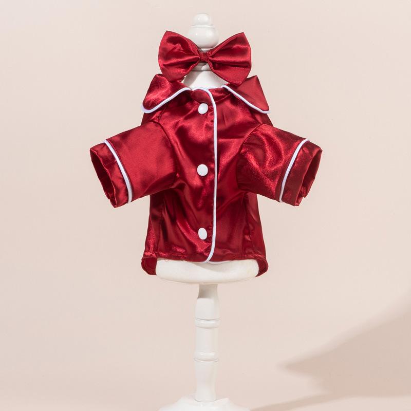 Beautiful Pet pajamas suitable for pets such as Teddy Bears, Bichon Frises, Pomeranians, Poodles, and Bulldogs. Made of comfortable silk, these pajamas include headbands to relieve stress and anxiety.