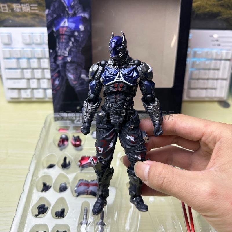 17cm AMAZING YAMAGUCHI Arkham Knight Action Figure PVC 024# Collectible Doll Ornaments Movable Bruce Wayne Figurine Model Toys