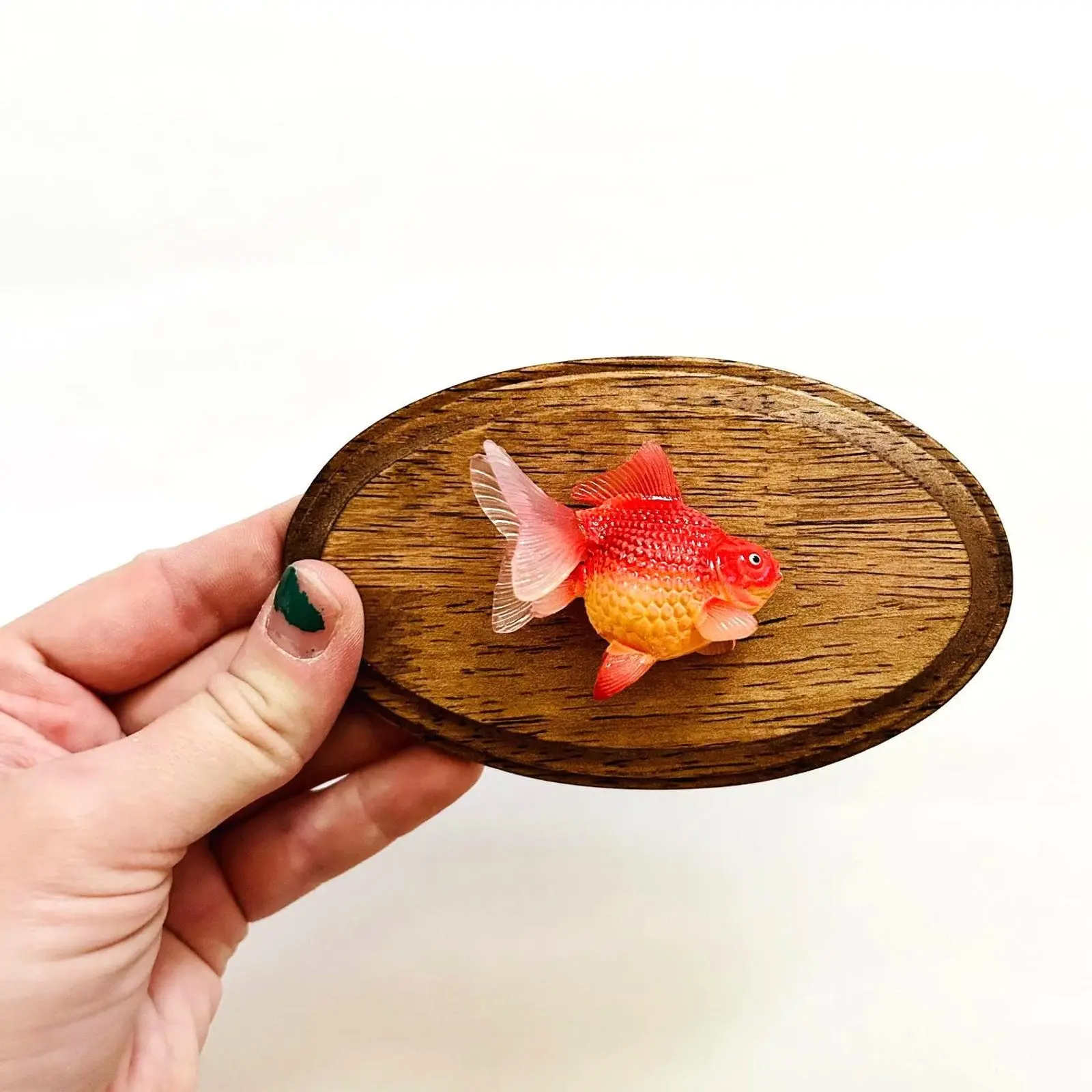 Goldfish Wall Hanging Decor, Faux Taxidermy Trophy Fish Plaque, Dopamine Maximalist Room Decor, Kitschy Wall Art, Decorative Wall Art, Funny Fish Lover Gift, Weirdcore Aesthetic Bedroom Living Room Gallery Wall Decor