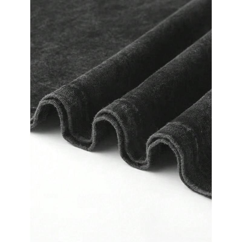 Guts Berserk Graphic Tee – Black Knight Vintage Washed Anime Shirt, Dark Gothic Manga Oversized Cotton Top, Trendy Streetwear Menswear for Casual, Party, Convention, and Anime Fans